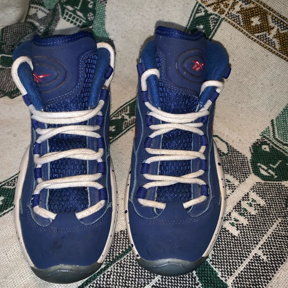 Allen iverson size 4.5